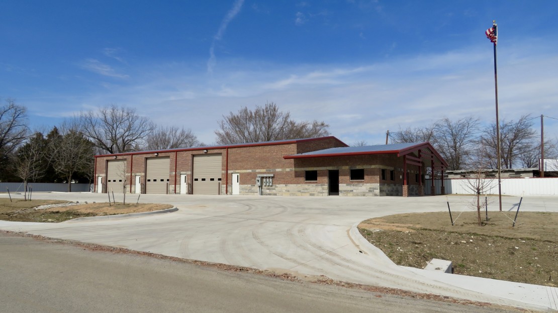 905 N. I45, Wilmer, TX. 75141 Kelly Harris Company